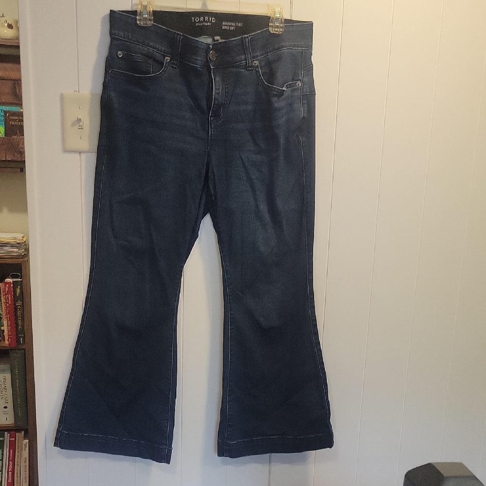 Torrid Blue Wide Leg Flare Jeans 14xs